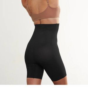 Classic Control High-Waisted Short, Commando, Black, New With Tags (NWT)